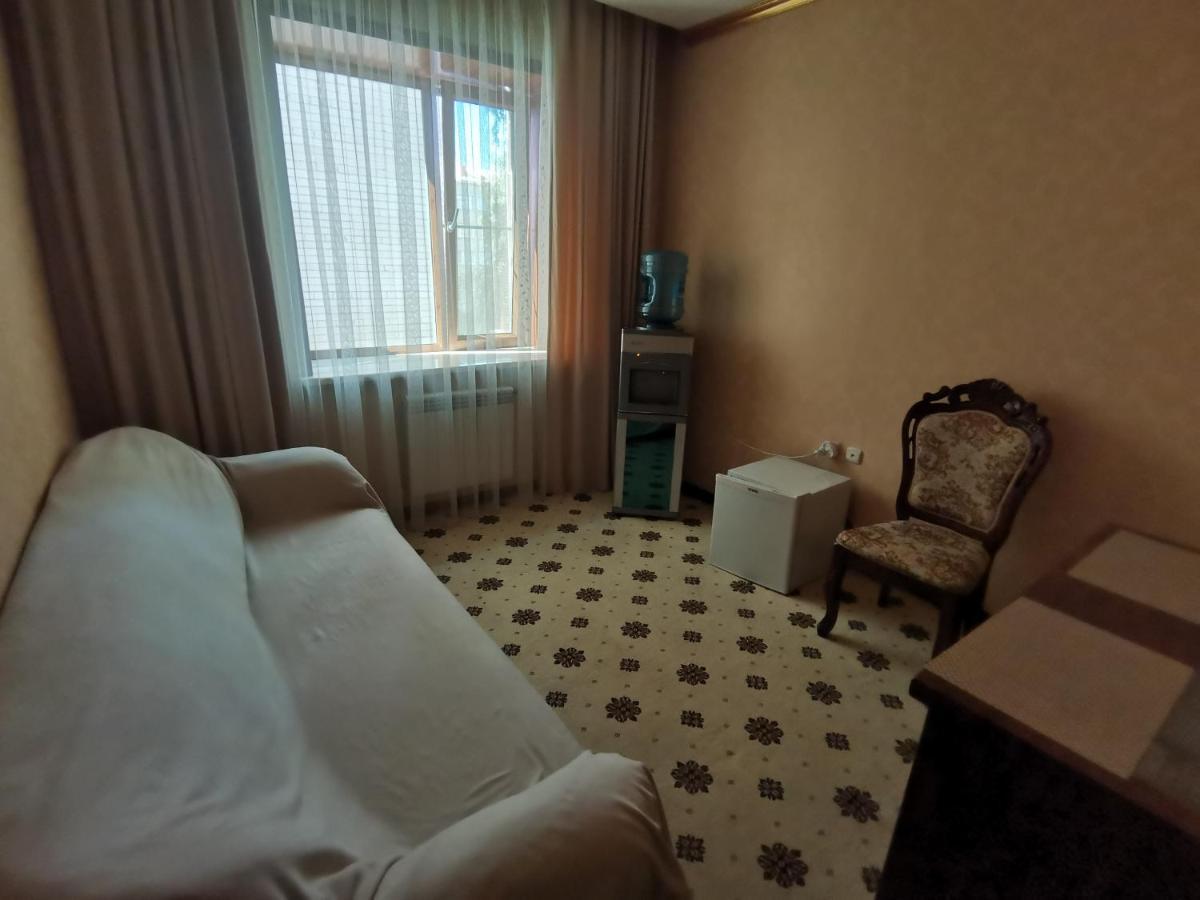 Altyn Adam Hotel Petropawlowsk Exterior foto