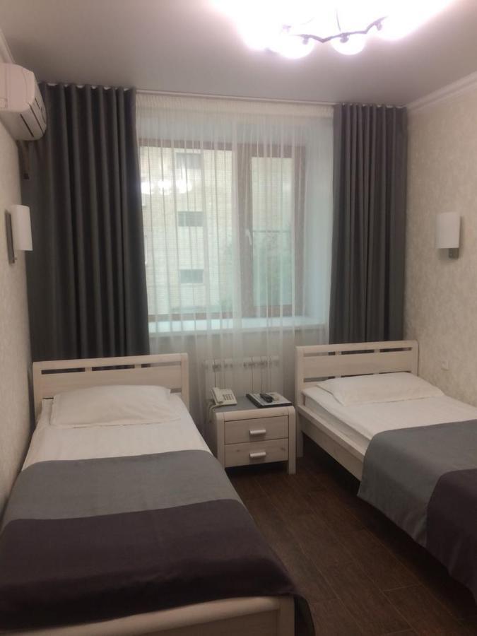 Altyn Adam Hotel Petropawlowsk Exterior foto
