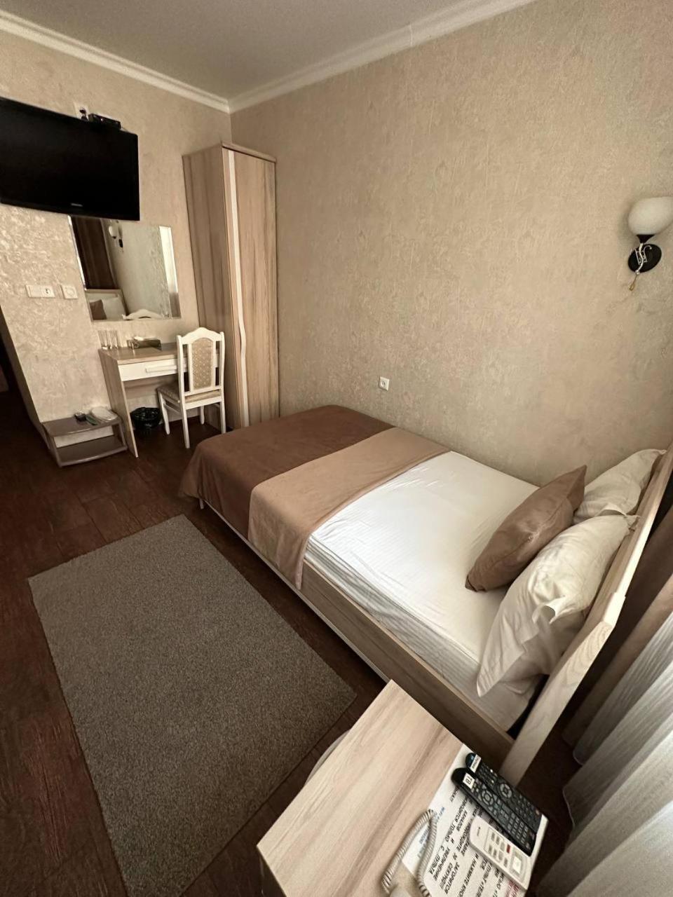 Altyn Adam Hotel Petropawlowsk Exterior foto
