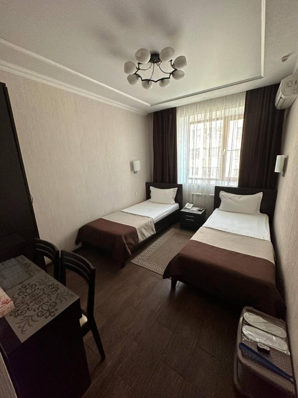 Altyn Adam Hotel Petropawlowsk Exterior foto