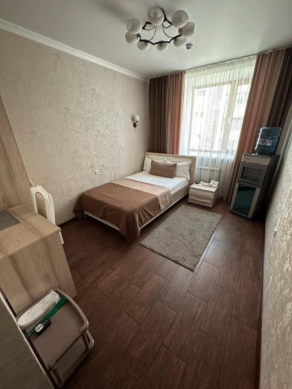 Altyn Adam Hotel Petropawlowsk Exterior foto