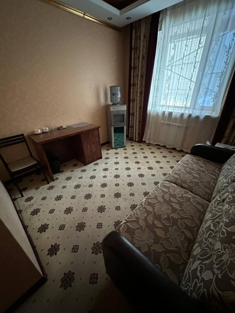 Altyn Adam Hotel Petropawlowsk Exterior foto
